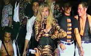 Amanda Lear